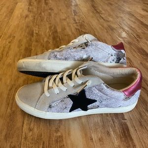 Vintage Havana Sneakers